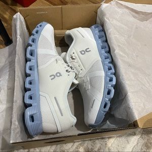 ON Running Could 5 Women’s Sneakers